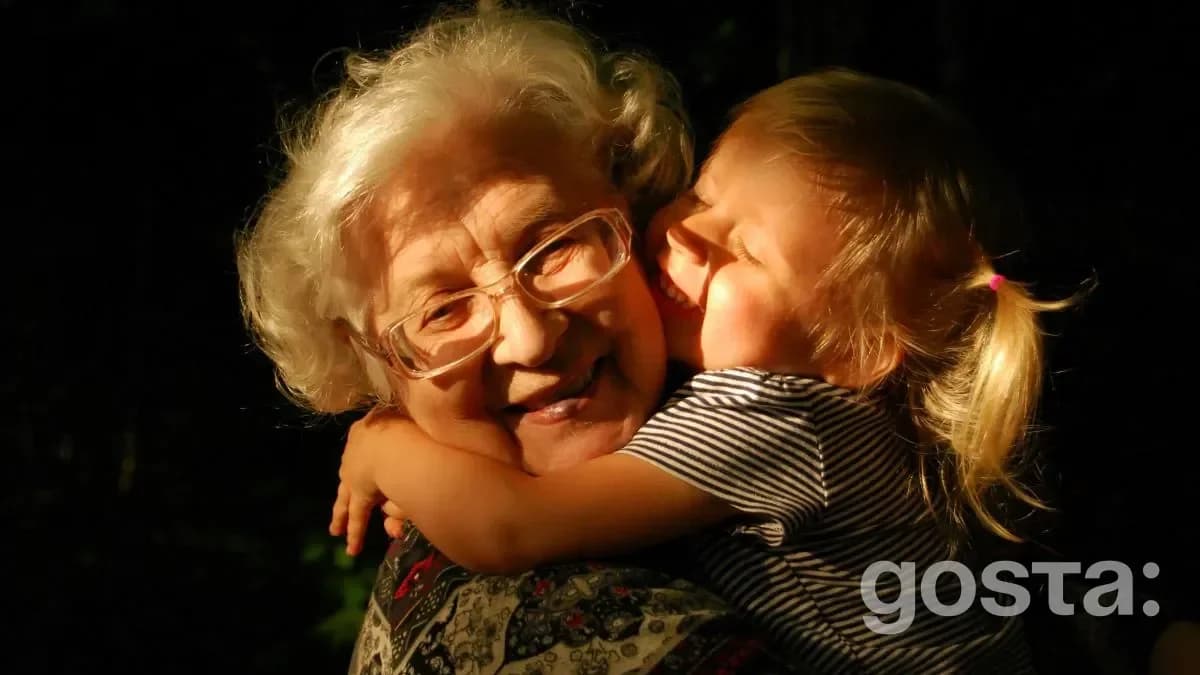 How to choose a gift for your grandmother?