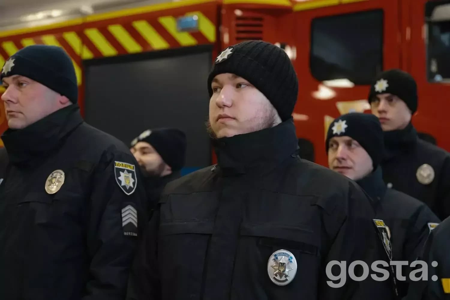 Рятувальники і поліцейські України отримують нагороди за сміливість у надзвичайних ситуаціях.