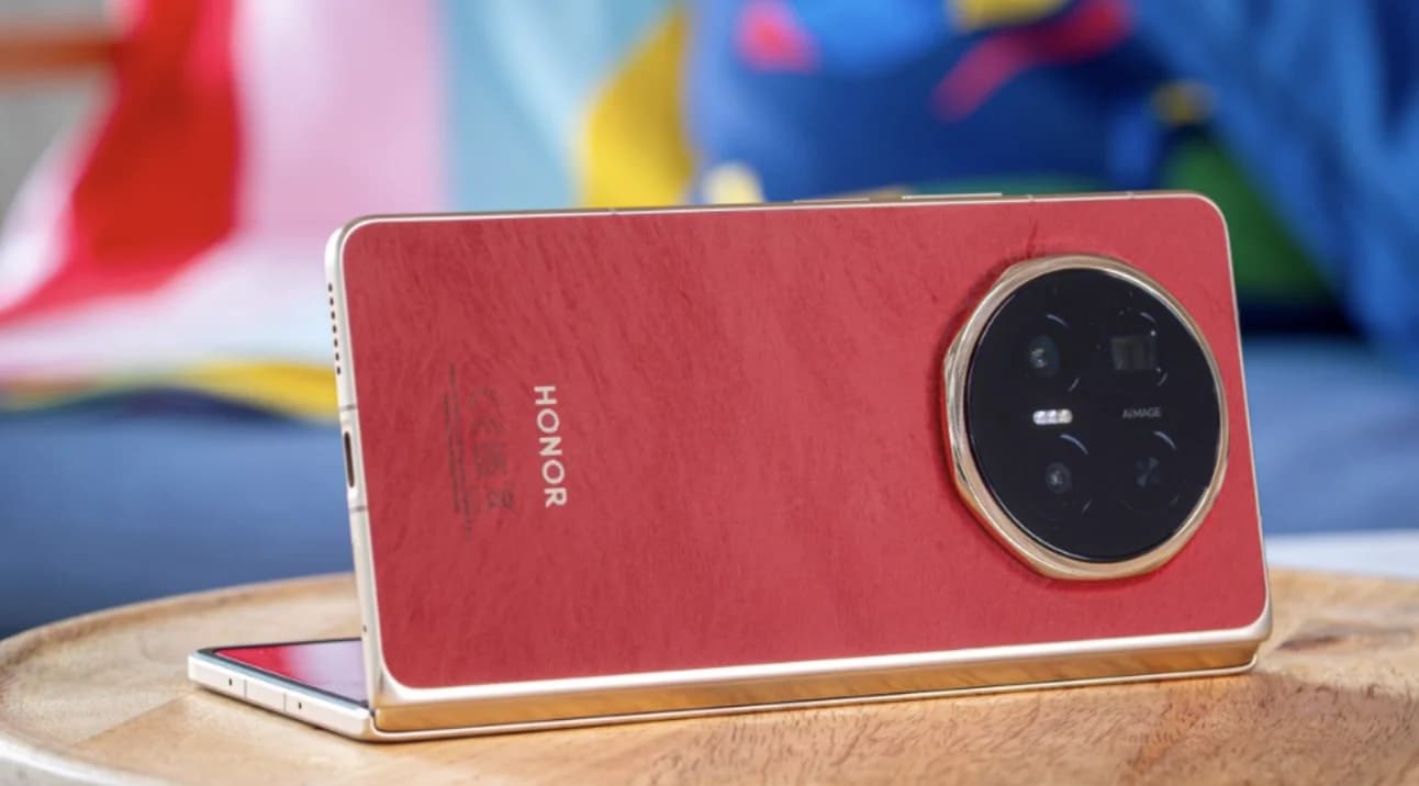 iPhone Duo чи HONOR Magic V6 – порівняння товщини, батареї, екрана та камер
