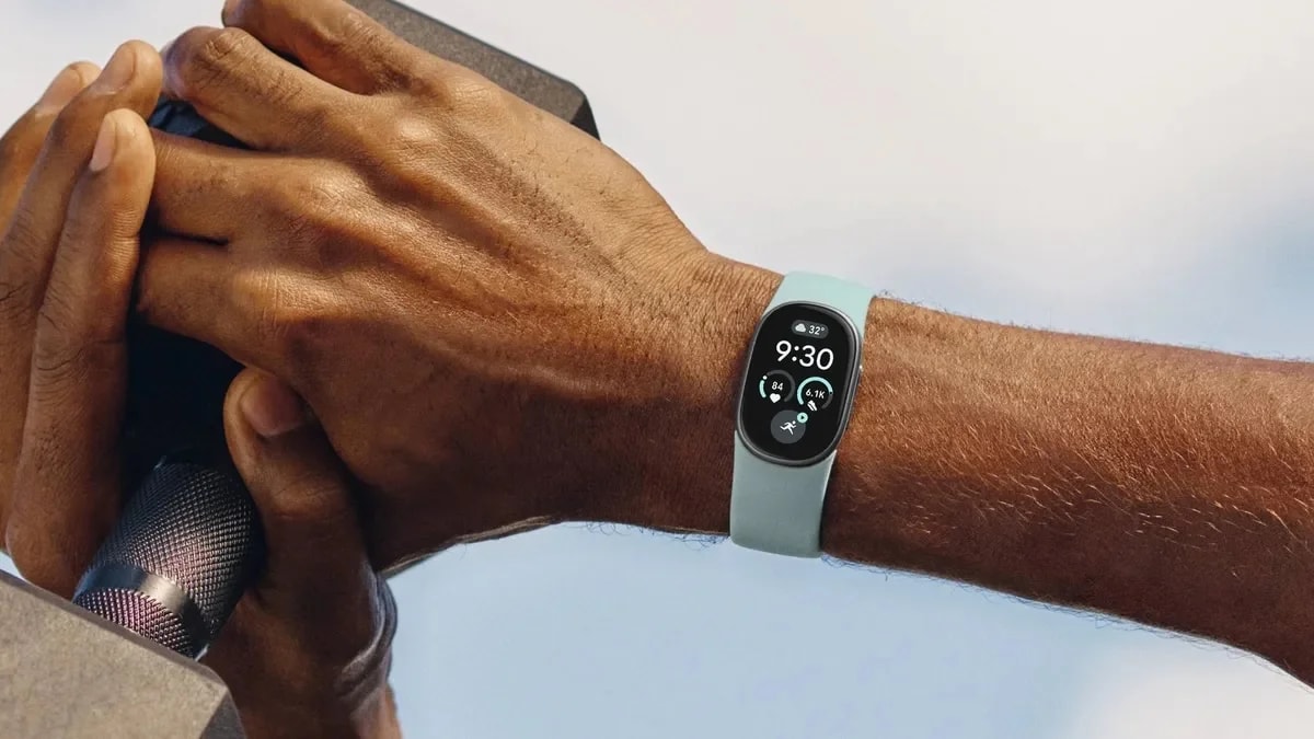 Google Fitbit Edge 2026 - новий фітнес-браслет із AMOLED-екраном, GPS, сімома днями автономності та функціями здоров'я