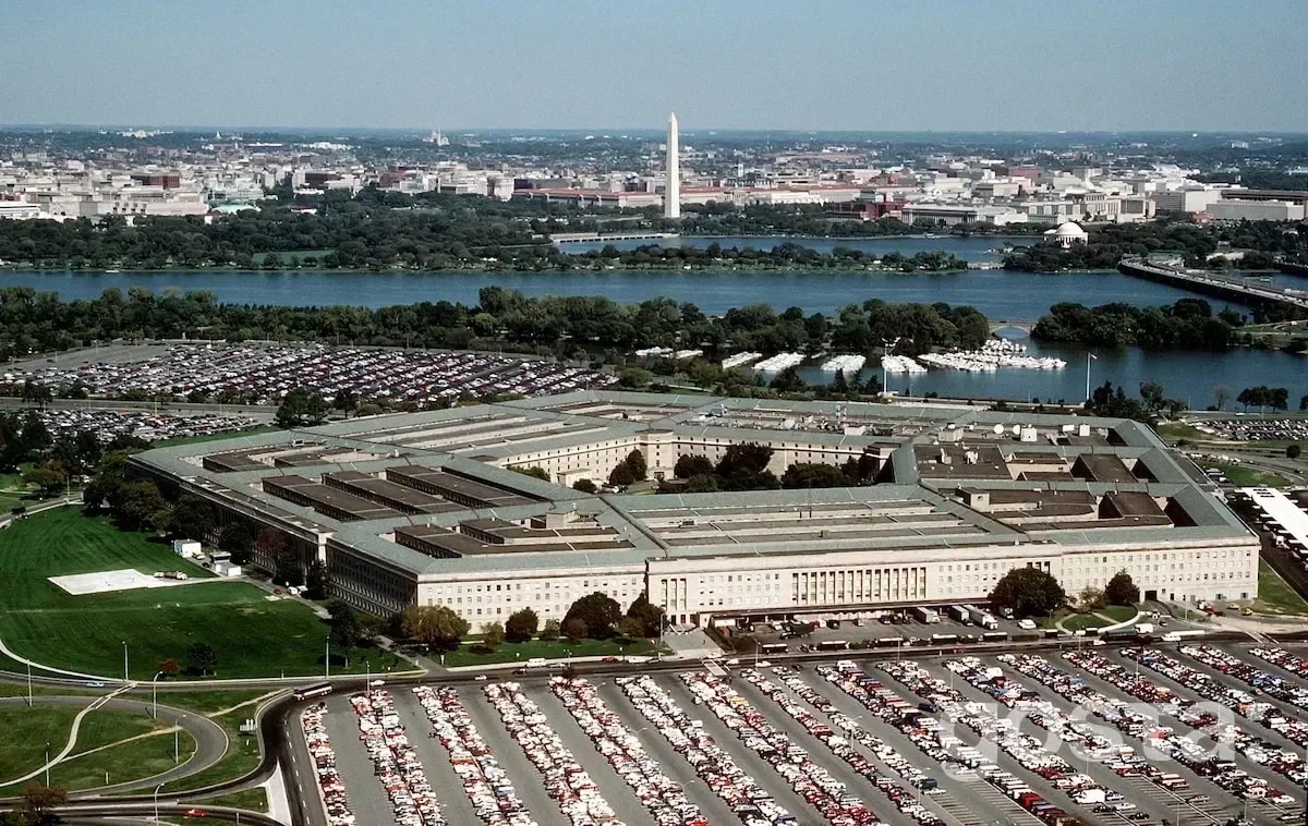У небі над США військовими зафіксовано шпигунську повітряну кулю