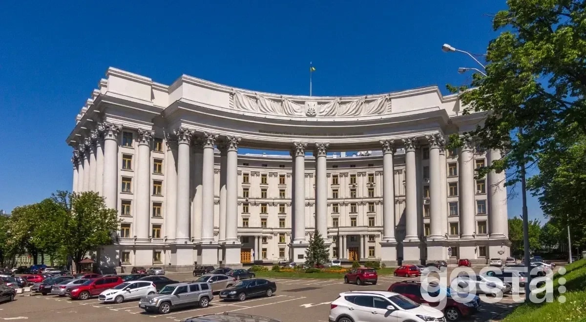 МЗС України: «Територіями не торгуємо» у відповідь на скандальну заяву президента Бразилії