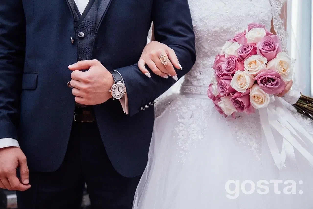 Wedding Gifts: 30 Ideas for Any Budget
