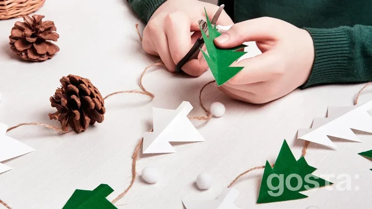 How to make a garland with your own hands?
