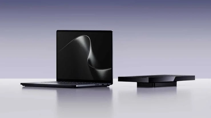 Microsoft Surface Laptop Ultra 2026 - ціна, характеристики, RTX Spark і дата виходу