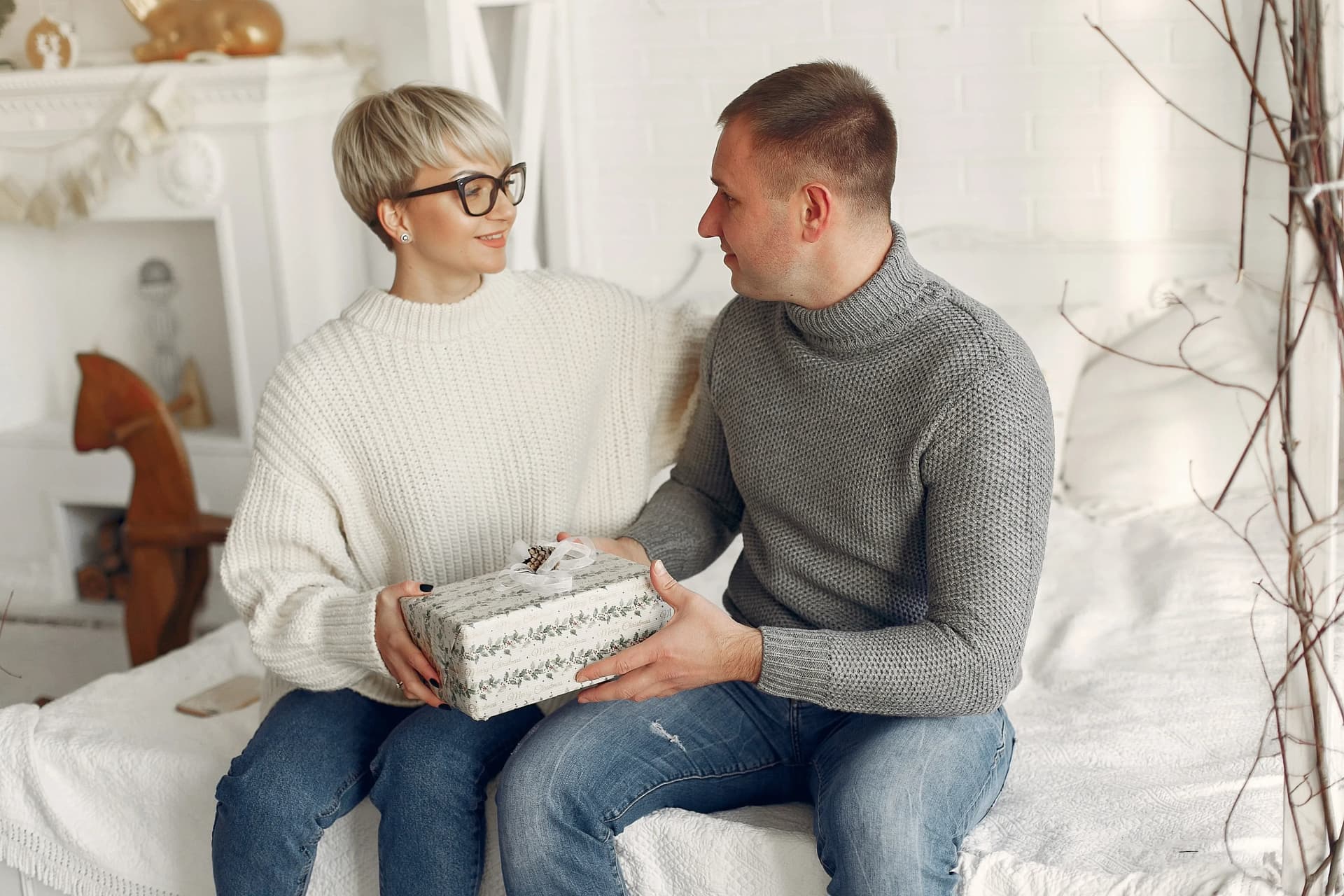 Interesting gifts for men