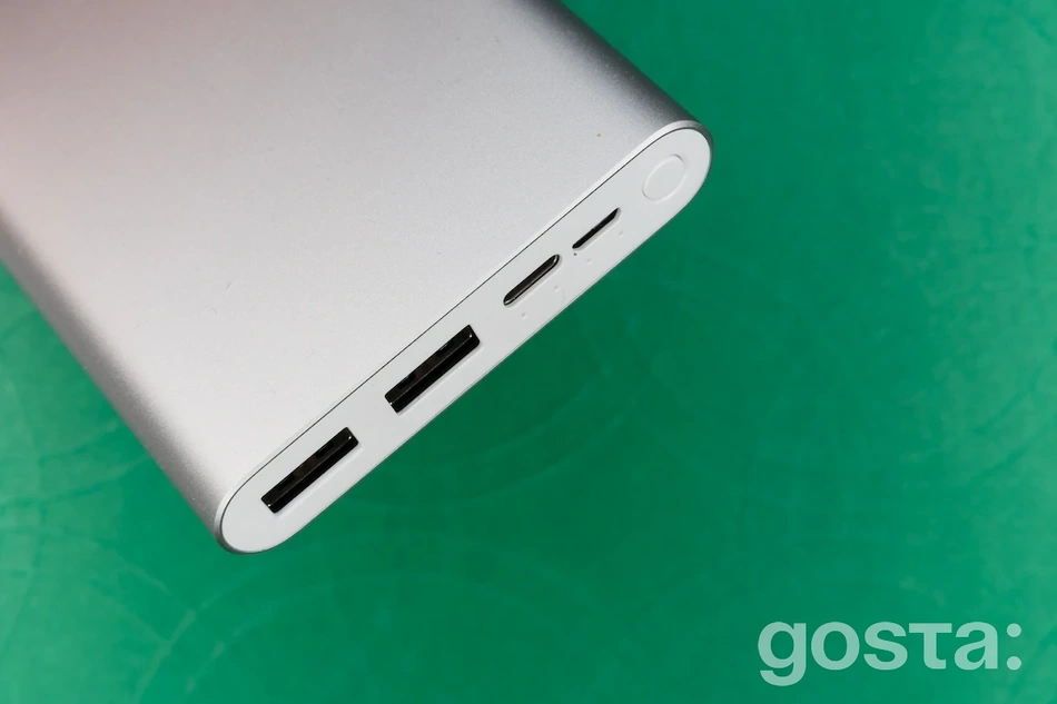 Як вибрати універсальну мобільну батарею