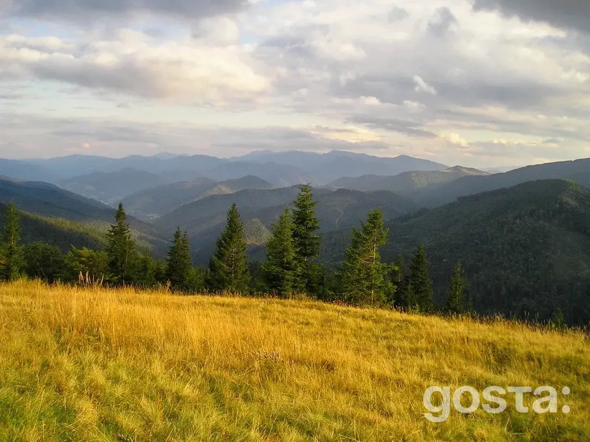 Перший похід в українськi Карпати