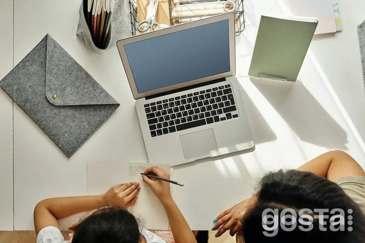 Як вибрати ноутбук для навчання в школі – огляди та рекомендації