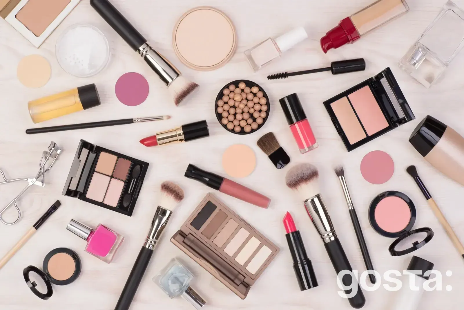 Як зробити актуальний мейкап? Поради візажистів по створенню макіяжу