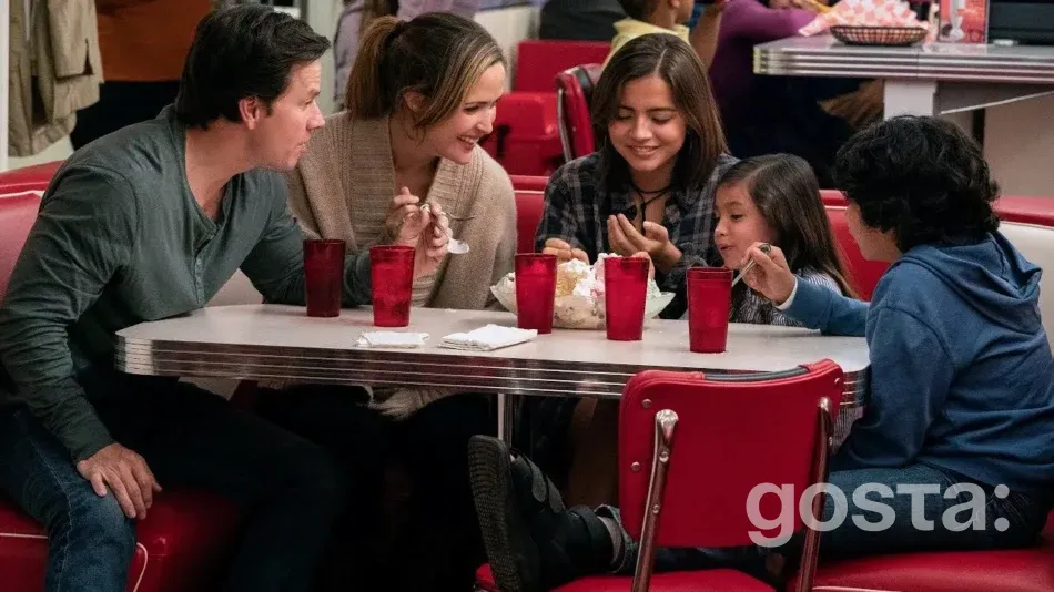 Найкращі сімейні комедії – Родина за хвилину (Instant Family) (2018)