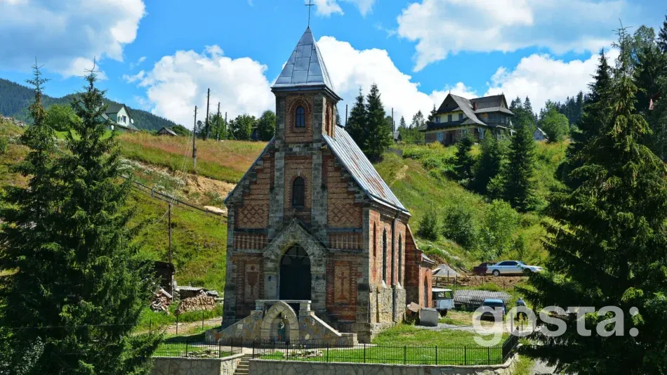 Які історичні пам’ятки відвідати на відпочинку в Ворохті?