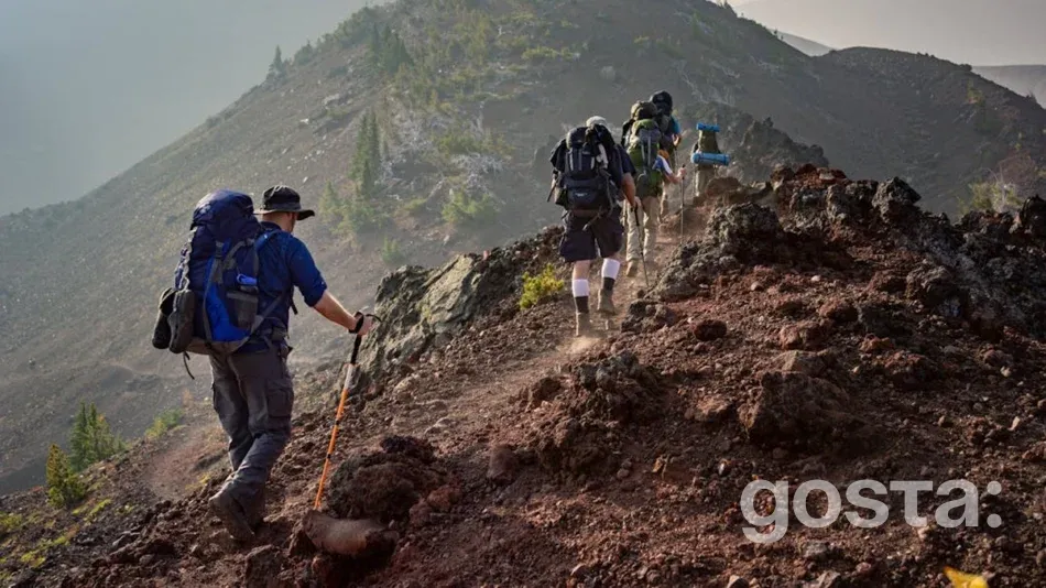 Товари для кемпінгу: що потрібно взяти з собою в похід