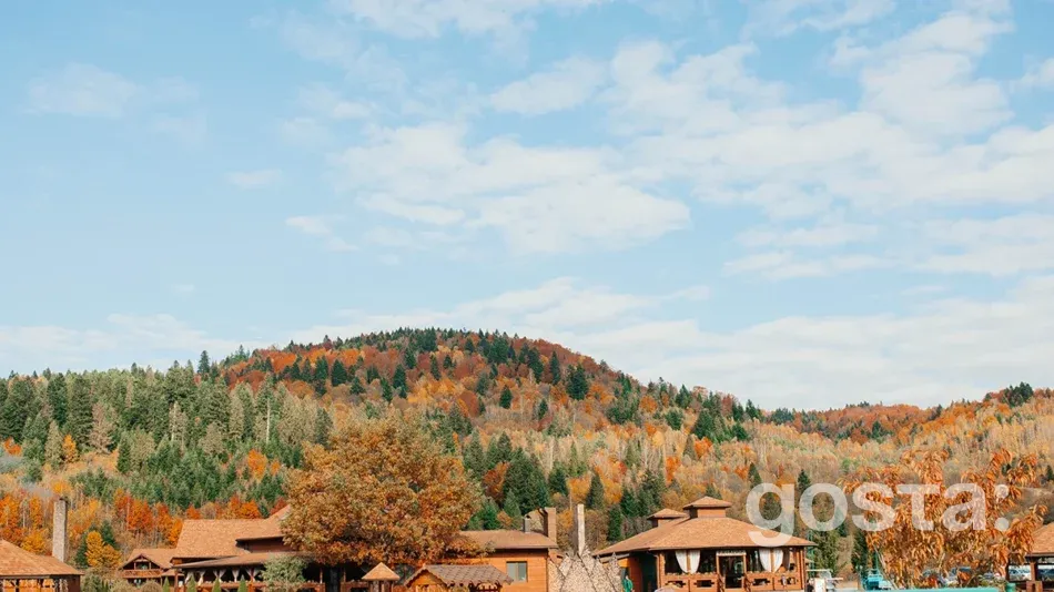 Восени Карпати перетворюються на казку. Відвідайте Східницю, Яремче та Буковель.