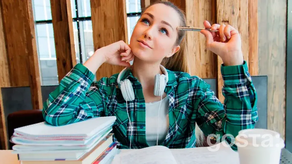 Яка частина мови “будь-який”?