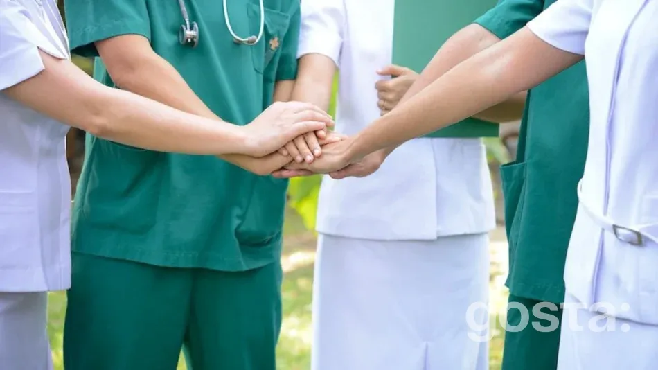 Підтримка від колег допомагає уникнути вигорання медичним працівникам