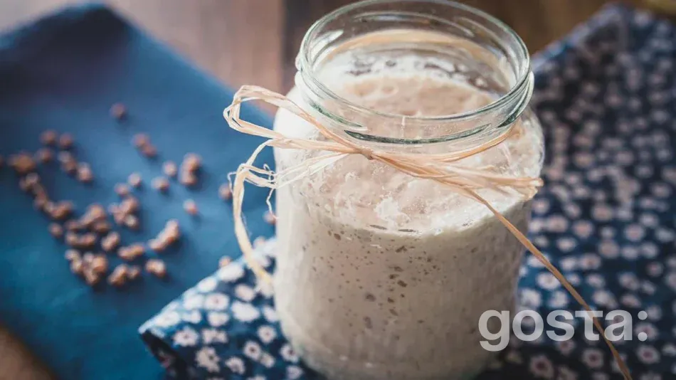 Як зробити закваску для хліба?