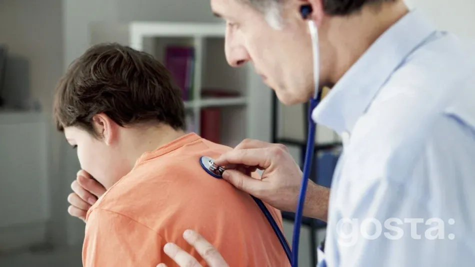 Що таке кашлюк, які причини та основні симптоми