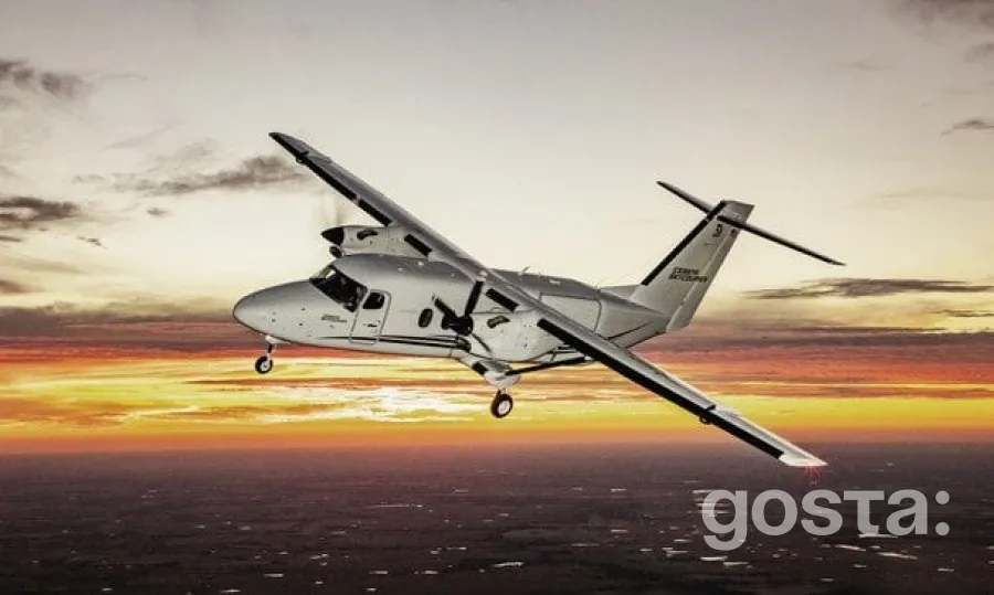 Трагедія в Німеччині: Легкомоторний літак врізався в житловий будинок