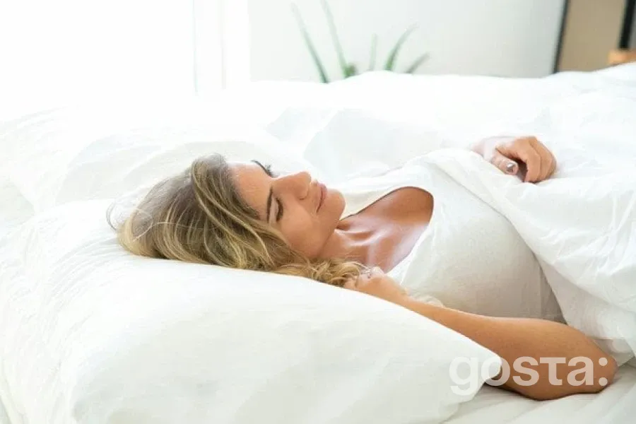 Як Вибір Пози для Сну Впливає на Якість Відпочинку і Здоров’я Серця