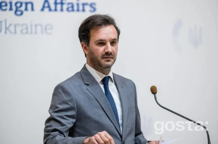 МЗС України: без посилення тиску на РФ прогресу не досягти