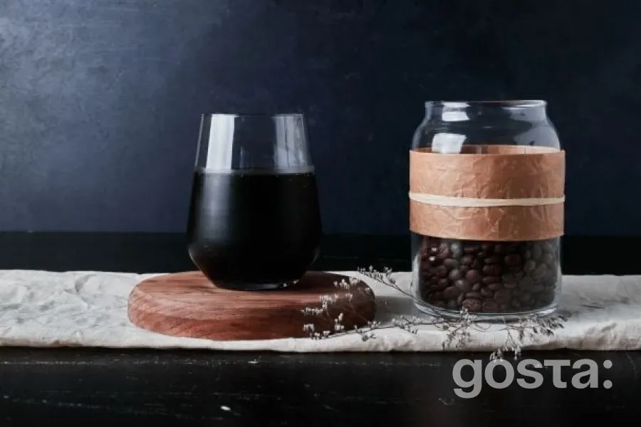 Ранкова помилка, що може зашкодити схудненню: чому важливо пити воду перед кавою