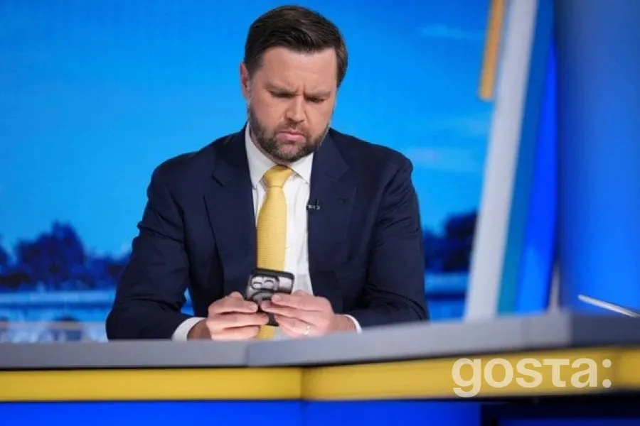 Американські прикордонники виявили заборонені меми у туриста з Норвегії