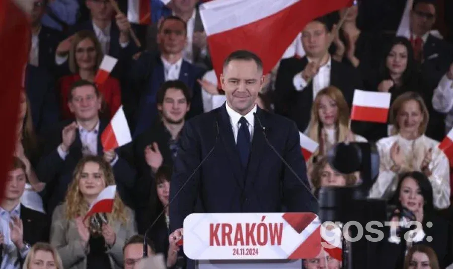 Кароль Навроцький: Новий президент Польщі обіцяє гідно представляти країну на міжнародній арені