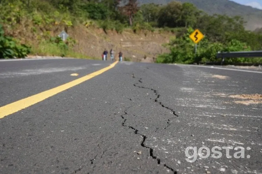 Розлом Тінтіна: Науковці попереджають про загрозу потужного землетрусу
