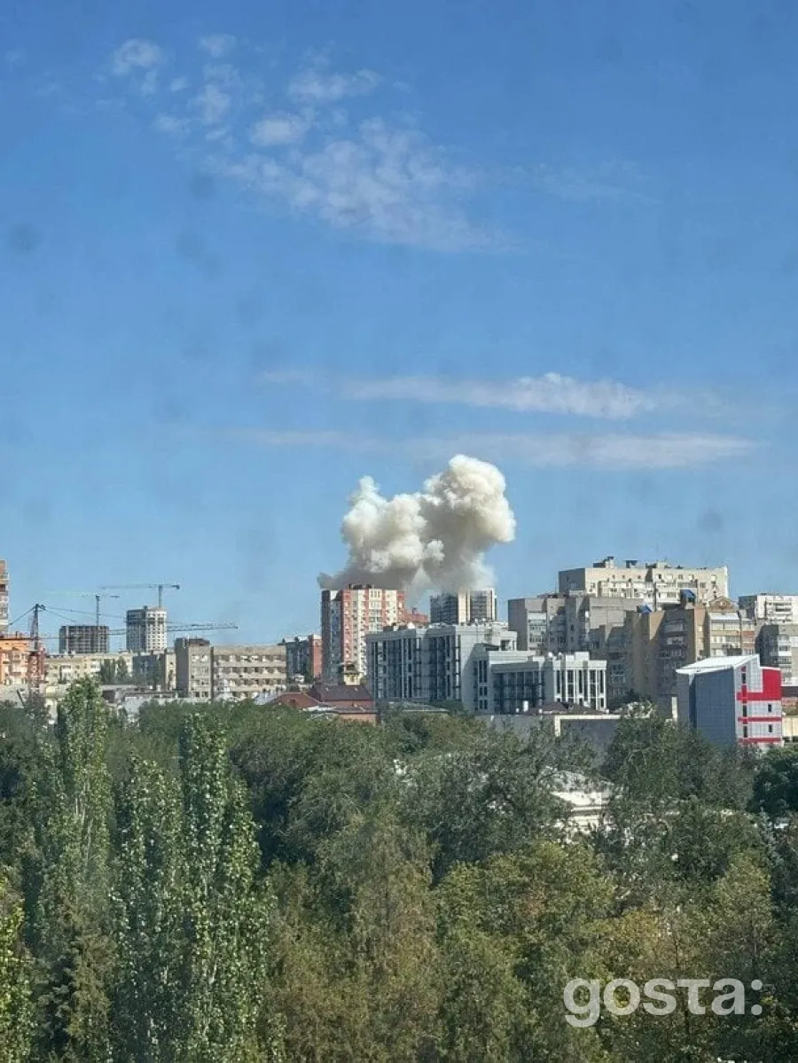 Атака дронів на Ростов-на-Дону: центр міста зазнав серйозних руйнувань