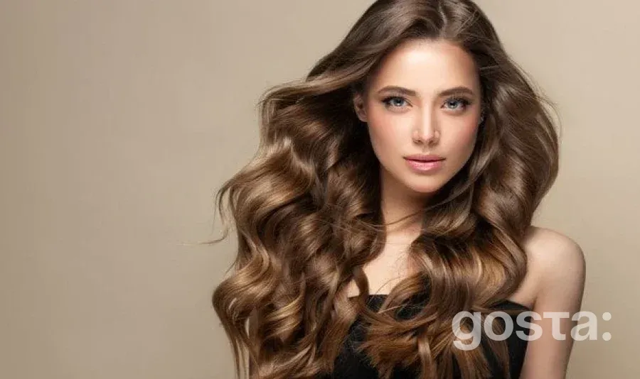 Фрукти для міцного волосся: як кілька плодів на день можуть допомогти