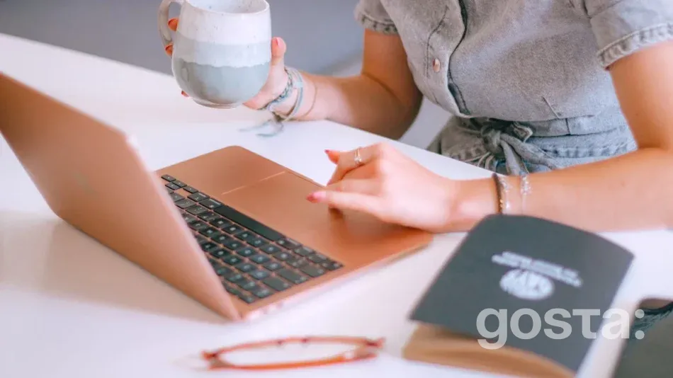 Who is a content manager