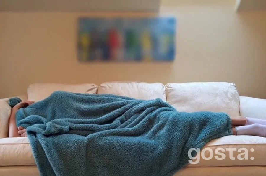 Чи корисно спати у спідній білизні: думка фахівців