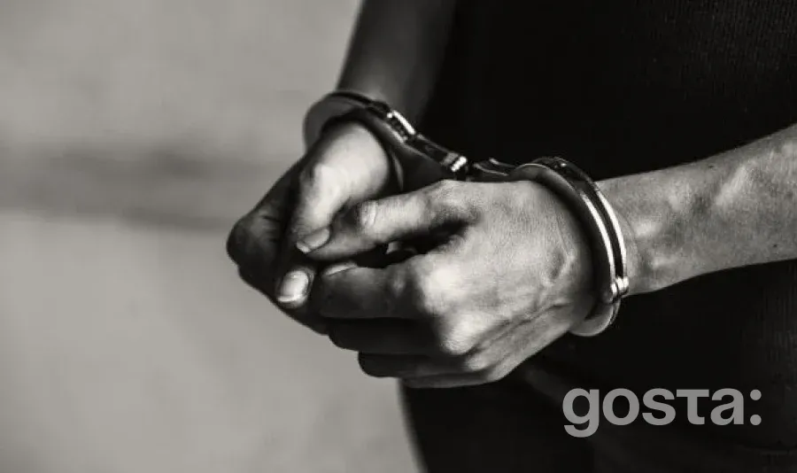 Польща і Румунія затримали диверсантів з українським громадянством: як готувався підпал офісу Nova Post у ЄС