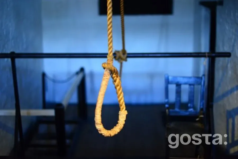 Іран: 25-річну Голі Кухкан можуть повісити до грудня без «кривавих грошей» – просять 10 мільярдів томанів