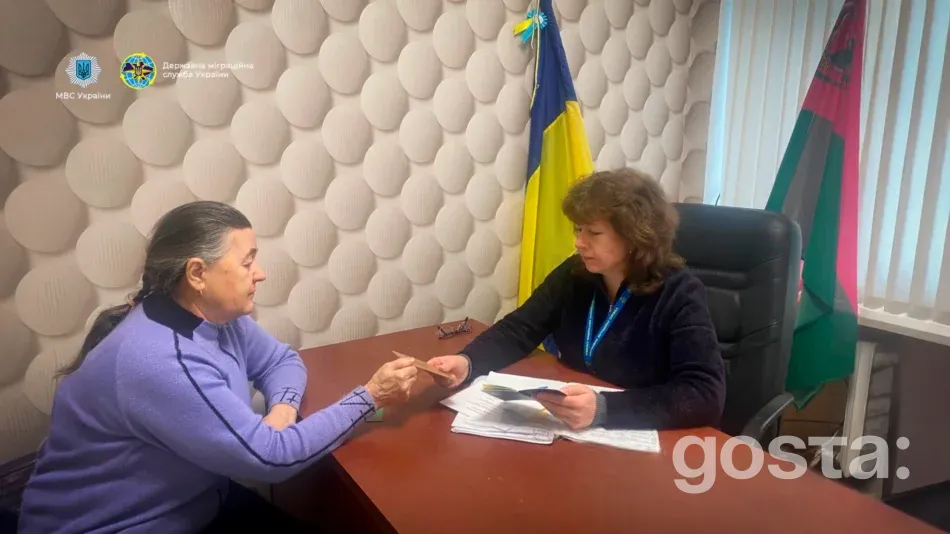 Мобільні підрозділи ДМС: як адмінпослуги доходять до віддалених і прифронтових громад уже зараз?