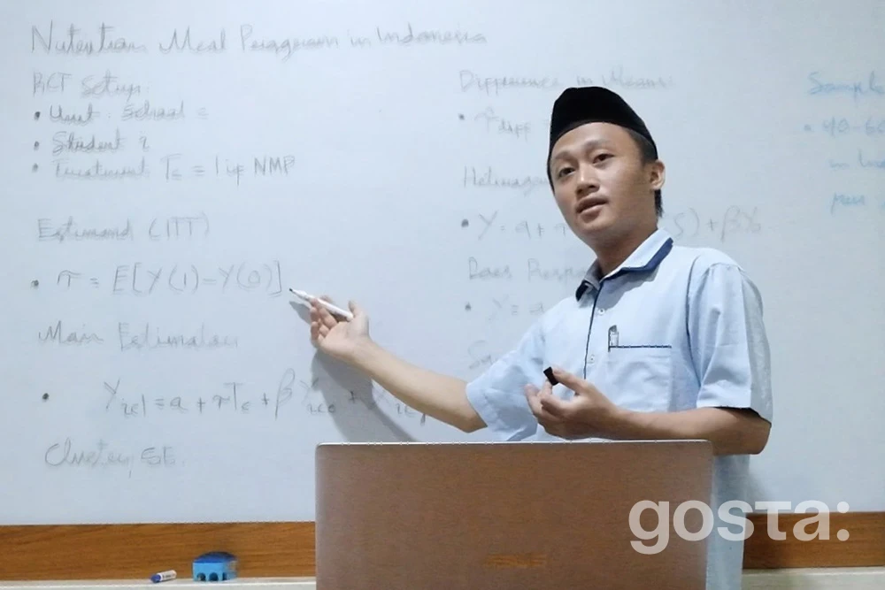 MITx MicroMasters: як програма DEDP допомогла менеджеру з Індонезії масштабувати допомогу студентам?