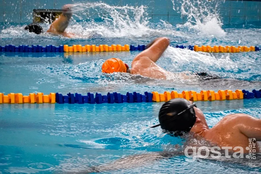 Змагання з плавання у Львові: як ветерани та поранені нацгвардійці відновлюються в межах проєкту «Незламні»?