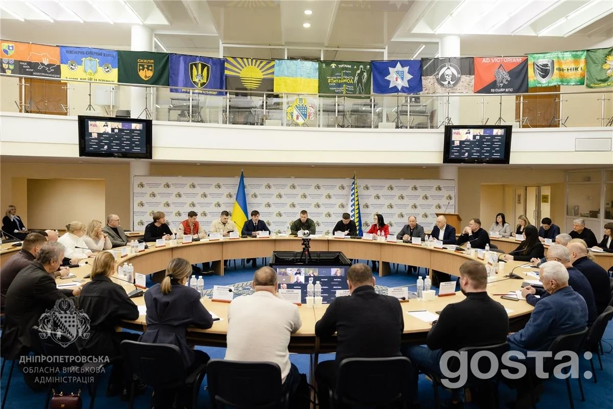 Діалог влади та бізнесу в Дніпрі: уряд прискорює компенсації 5-7-9% і відкриває енерго-гранти – що зміниться вже цього місяця?